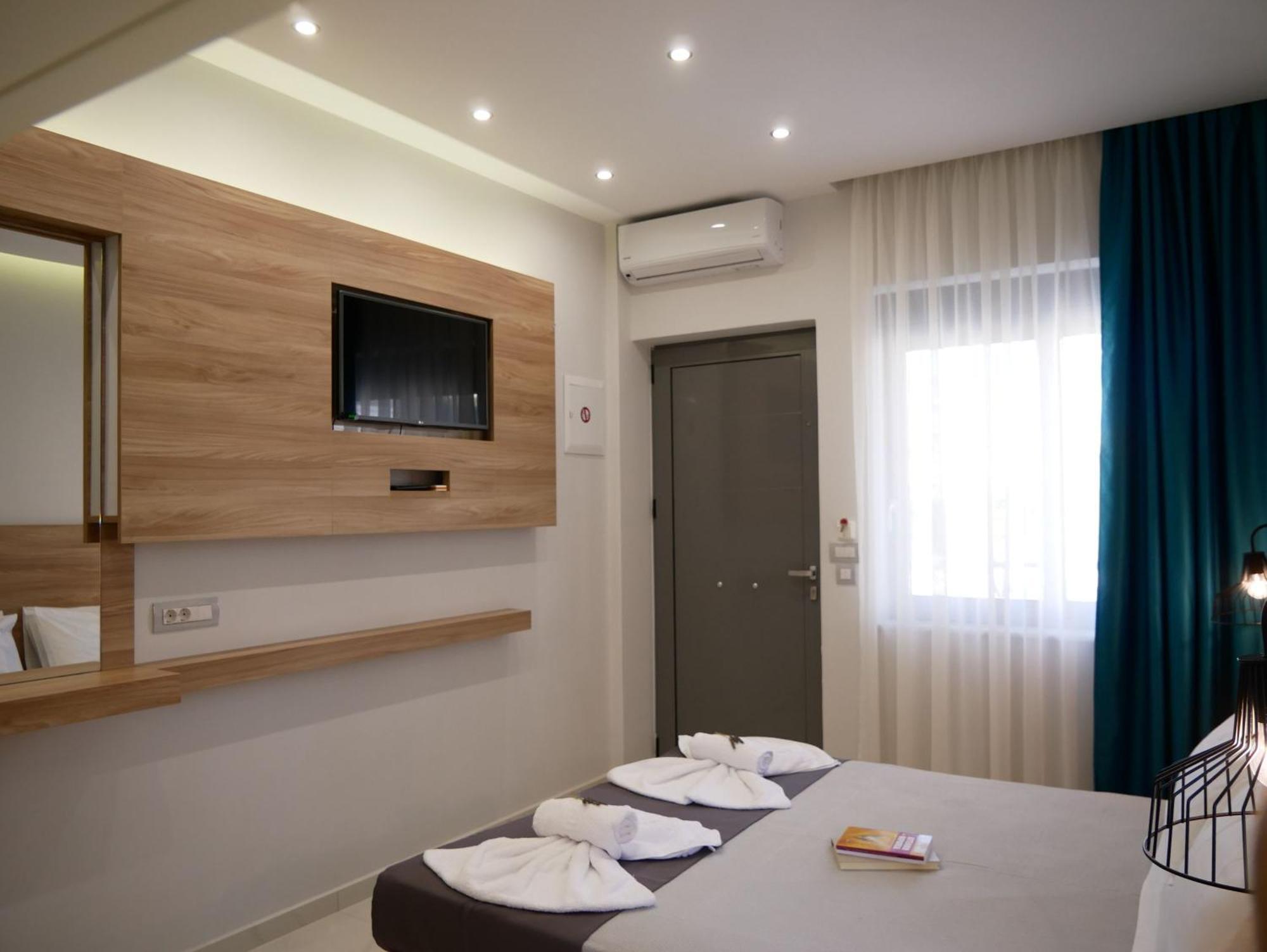 Erotokritos Studios Agia Marina Extérieur photo